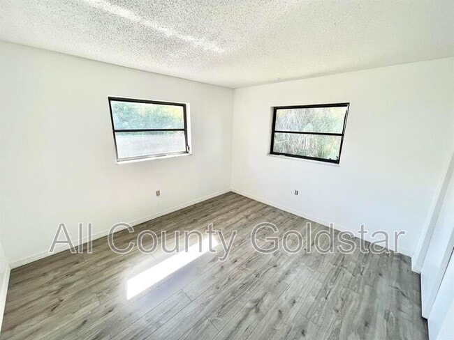 Photo - 1719 Florence Ave Unidad 3 Rental