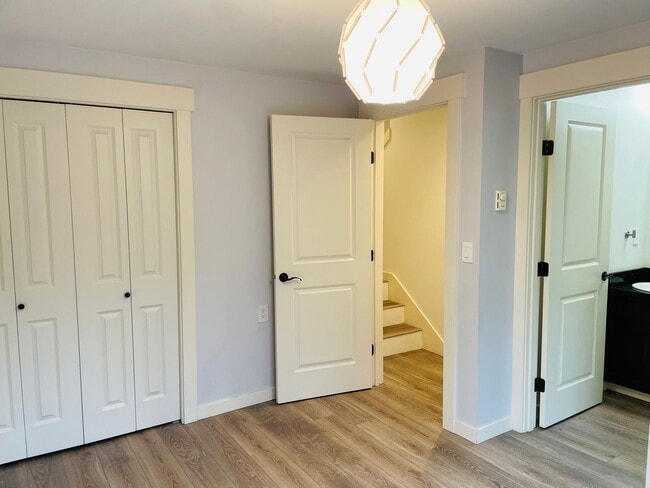 Photo - 5020 Delridge Wy SW