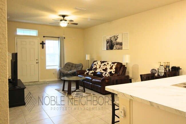 Photo - 86496 Shortline Cir