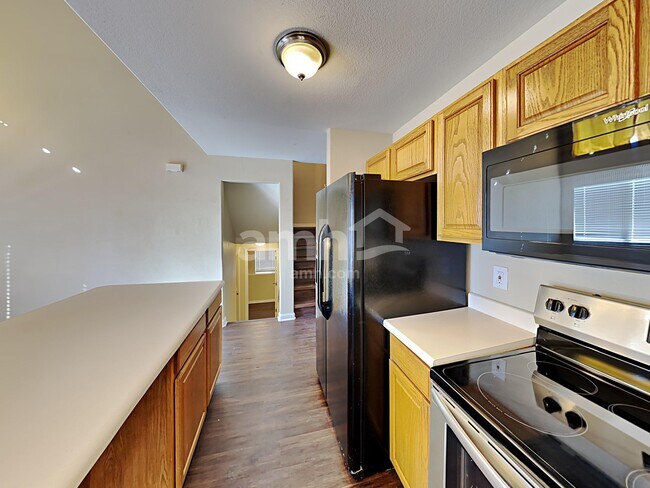 Photo - 5012 Goshawk Ct