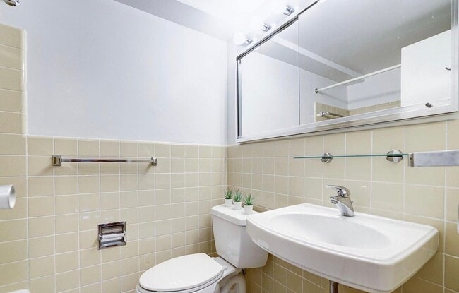 Photo - 5410 Connecticut Ave NW Unit 508