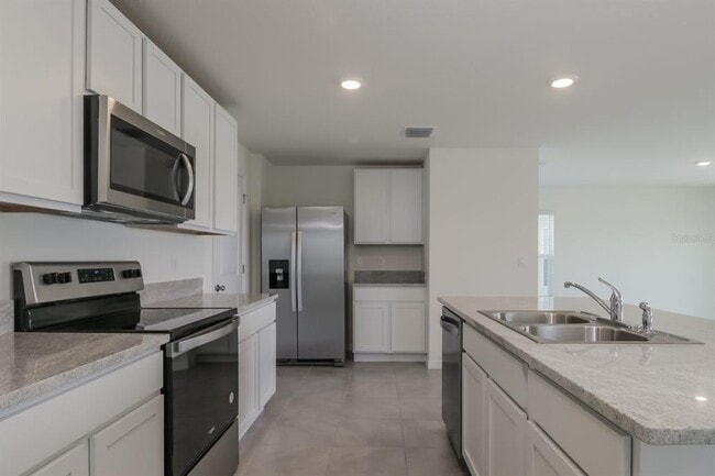 Photo - 476 Sunlit Coral St