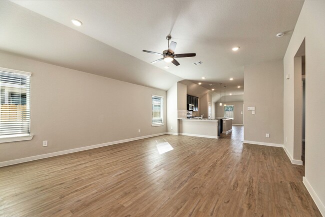 Photo - BRAND NEW - NEVER LIVED IN 3 bedroom, 2  bath house in Moran Ranch