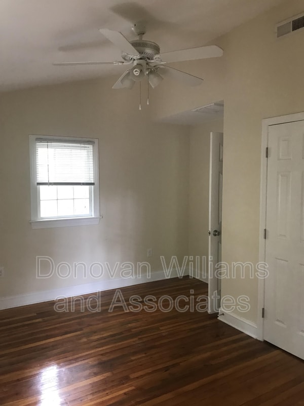 Photo - 1529 Thomas Ave