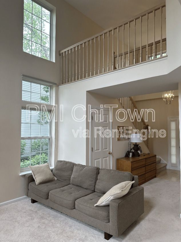 Photo - 232 Hawk Ct