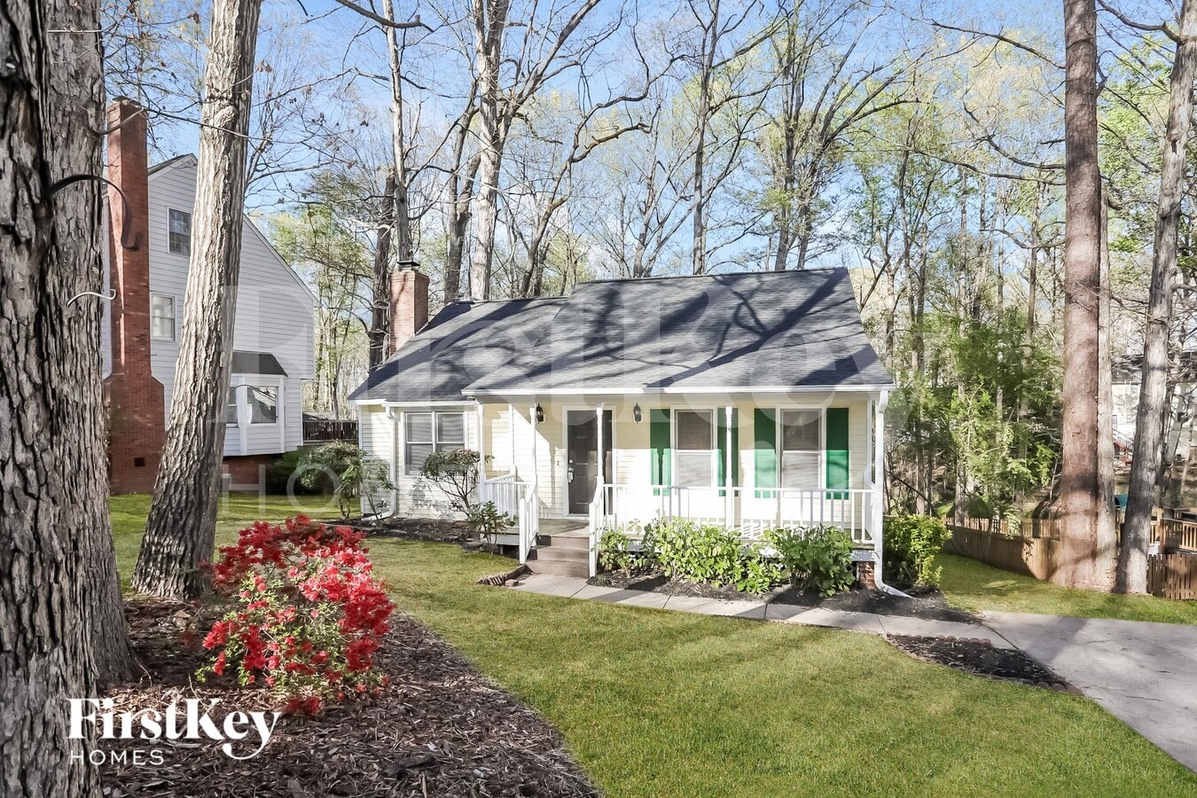 Photo - 322 Amherst Creek Dr