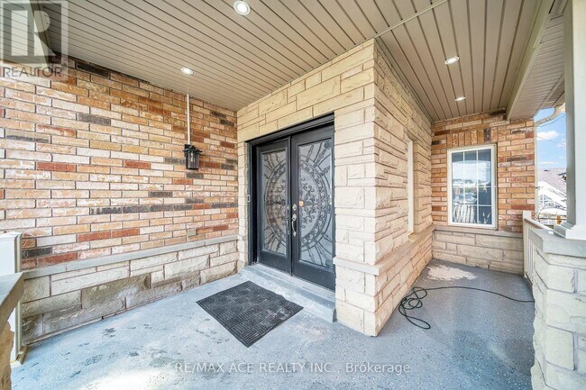 Photo - 1337 Woodstream Ave