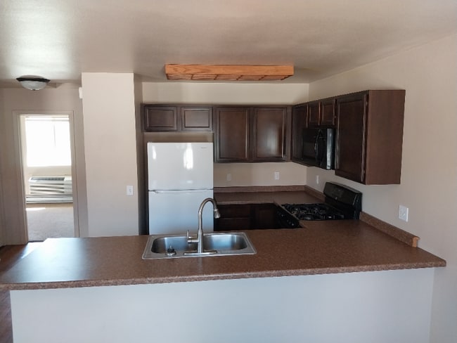 Photo - 209 4th St SW Unit C