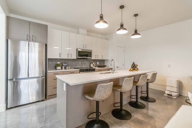 Photo - 1414 Main St Unit 406