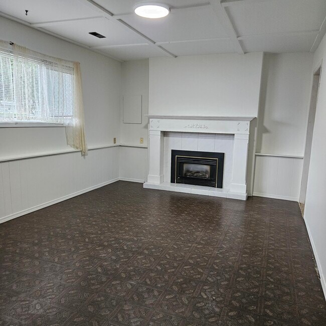 Photo - 6892 Centennial Dr