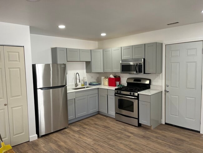 Photo - 4276 Martin Luther King Dr