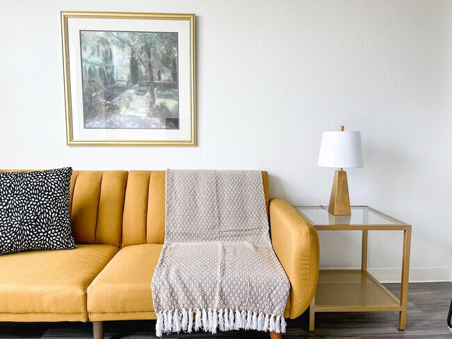 Photo - 2515 Burnet Ave Unit ID1036752P