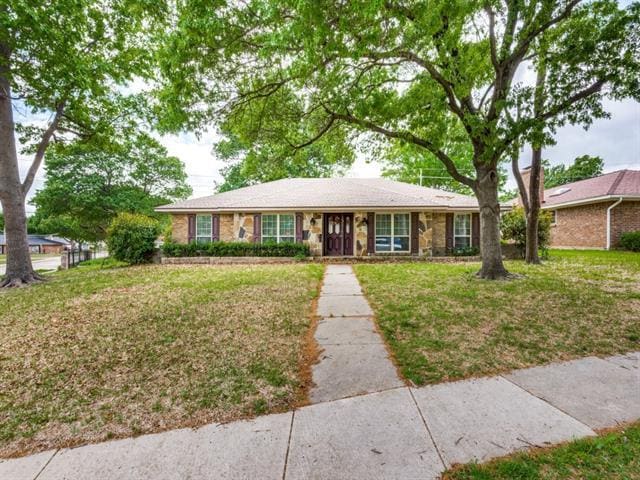 Photo - 2400 Kelsey Dr House
