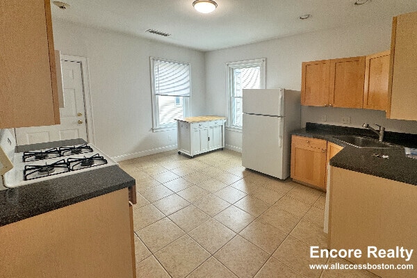 Photo - 360 Prospect St Unidad 3