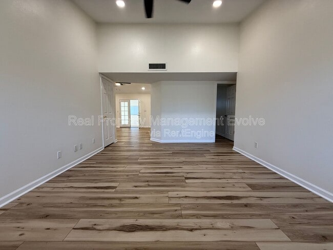 Photo - 6502 E Grandview Dr