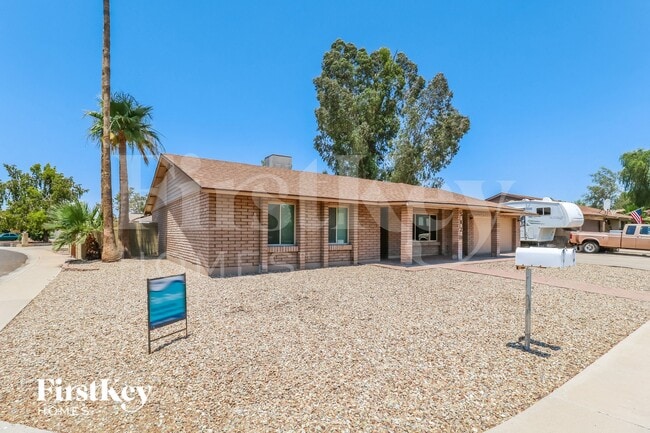 Photo - 5820 W Carol Ave