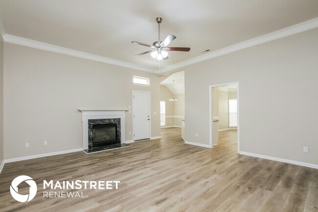 Photo - 7895 Sedgebrook Dr E