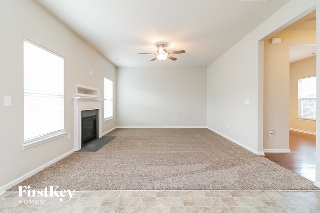 73 Mystery Hill Ct