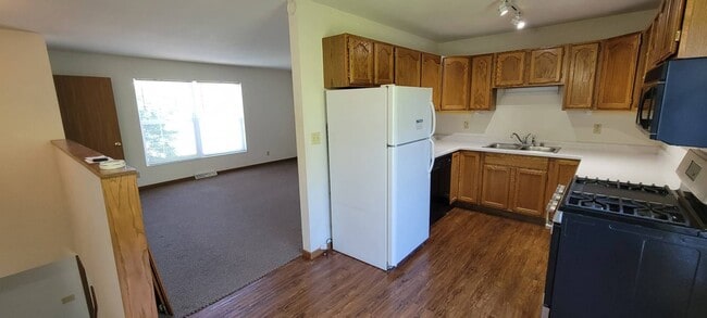 Photo - 407-409 Gaylee Street Unit #409