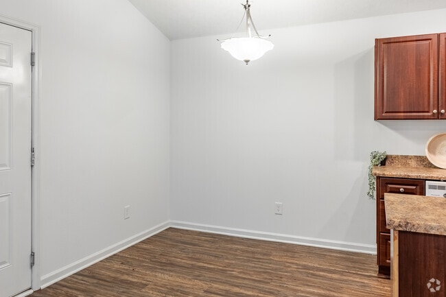 2BR, 2BA - 985SF (The Kendra) - Avalon Apartments