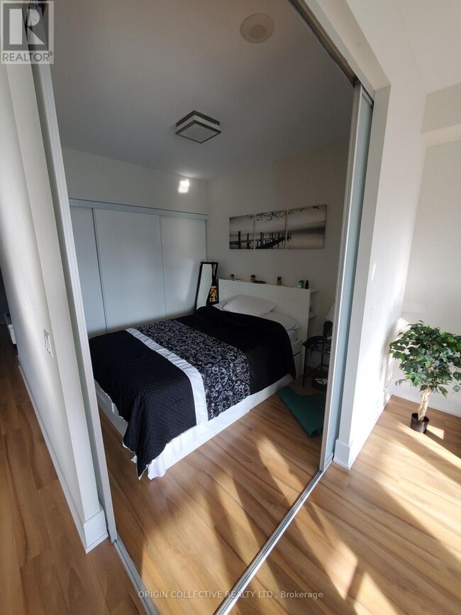 Photo - 300 Front St W Unit 1803