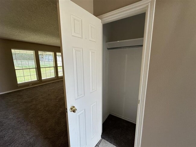 Photo - 2305 Haverhill Dr