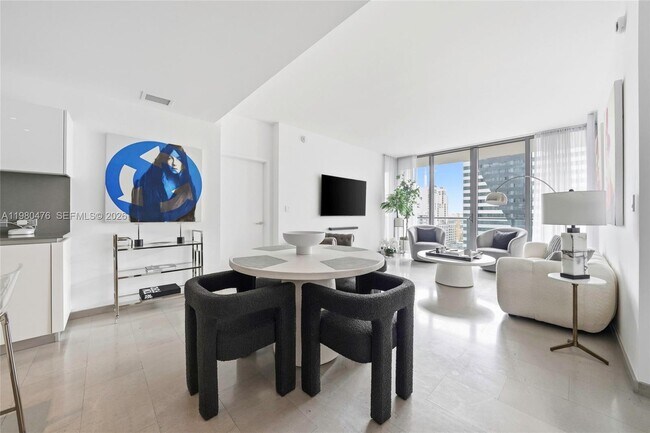 Photo - 88 SW 7th St Unit 1010