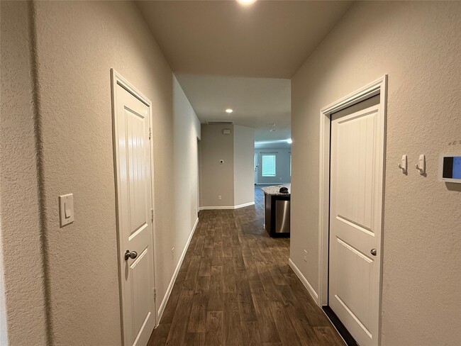 Photo - 3310 Sumac Dr