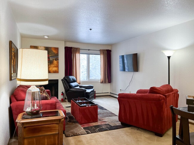 Photo - 315 E 12th Ave