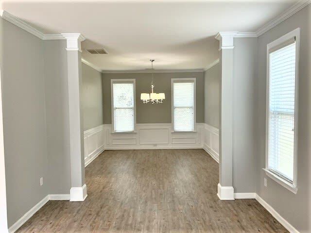 Photo - 3643 Aberdeen Way