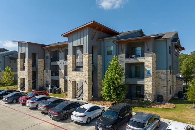 Photo - Aspire at Onion Creek