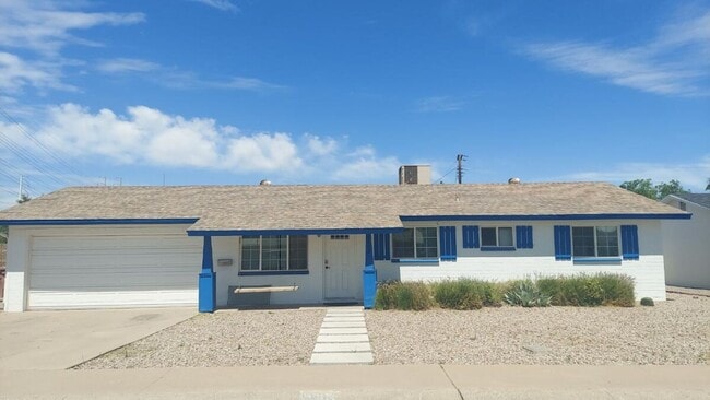 Photo - DROP-DEAD GORGEOUS SCOTTSDALE HOME!!