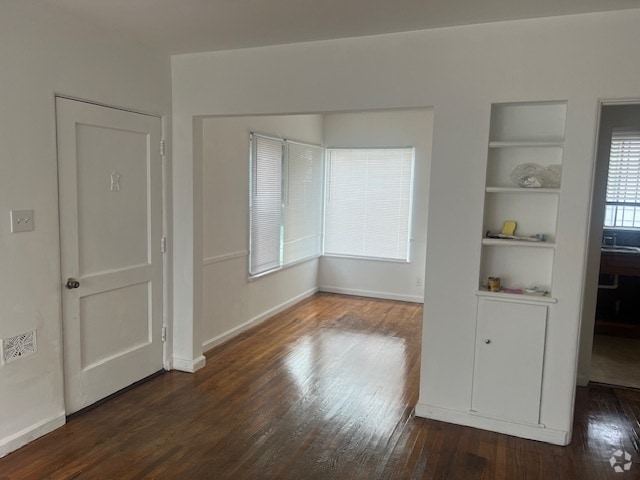Building Photo - 1718 Carmona Ave Unit 1718 Rental