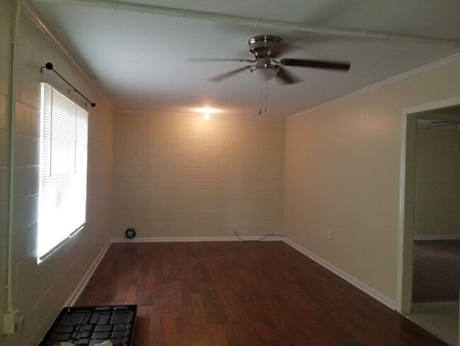 Photo - 1113 E Mimosa St