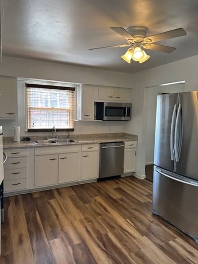 Photo - Attractive 3 BR House in Beaumont! Finishe...