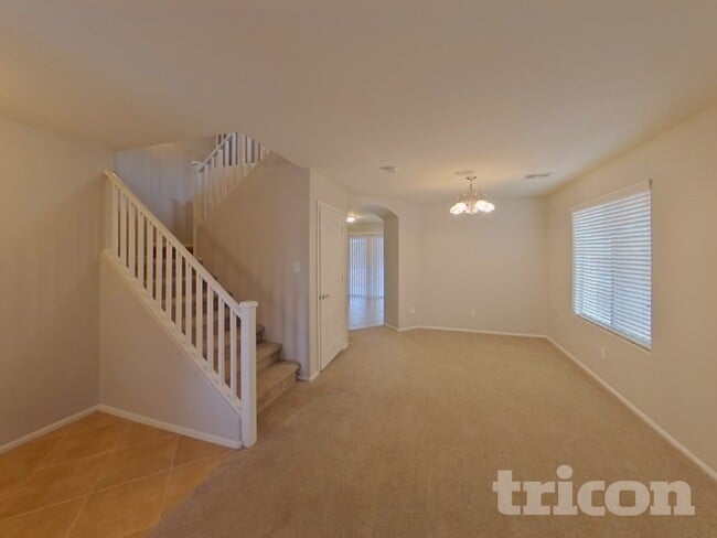 21131 N Danielle Ave