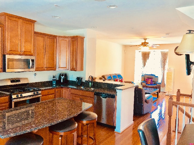 Photo - 7317 Summit Rock Rd