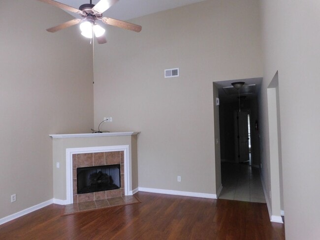 Photo - 2755 Southwood Ln