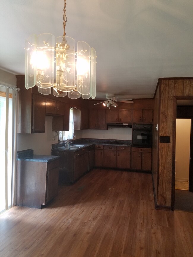 Cocina - 1975 Thomas Drive