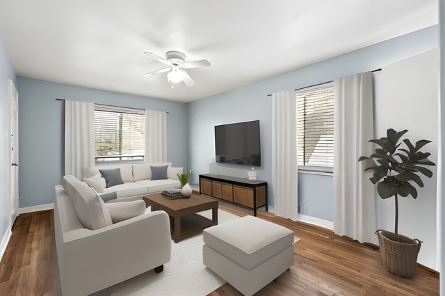 Building Photo - 5837 Locke Ave Unit C