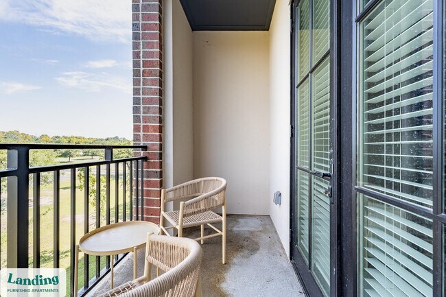 Photo - 300 E Broad St Unidad 229