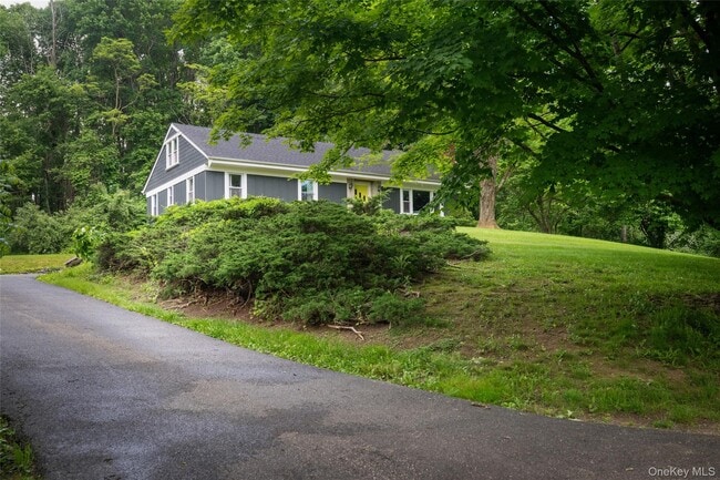 Photo - 1 Hennessey Ln