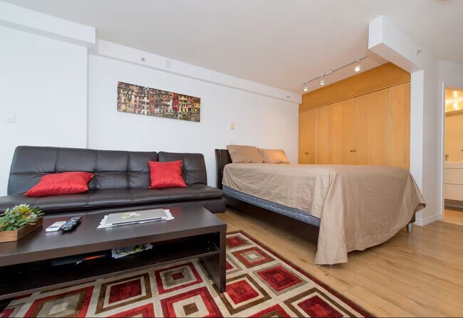 Photo - 939 Homer St Unit 2610