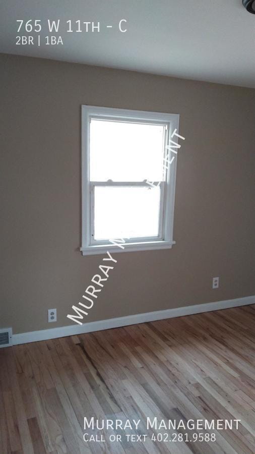 Photo - 765 W 11th St Unidad C