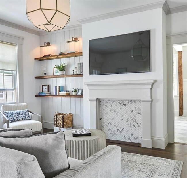 Photo - 46-46 State St Unidad 2