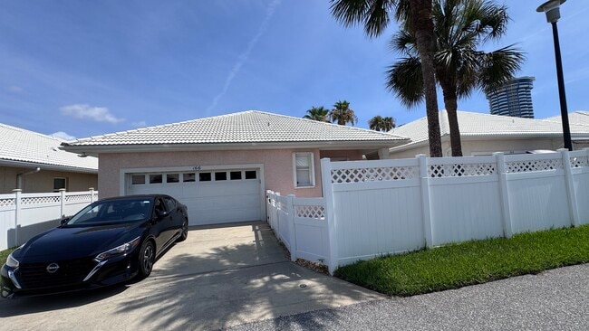 Photo - 166 Key Colony Ct