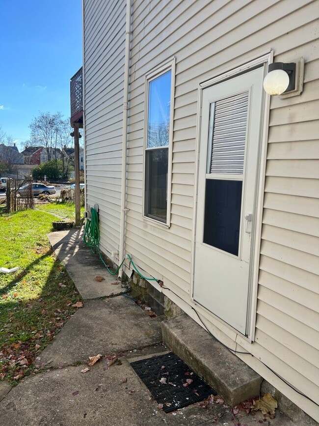 Photo - 423 N Hanover St Unit Apt 1