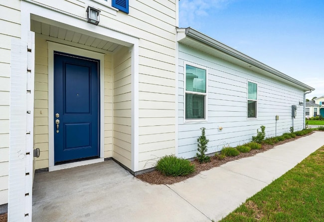 Photo - 8570 Island Breeze Ave