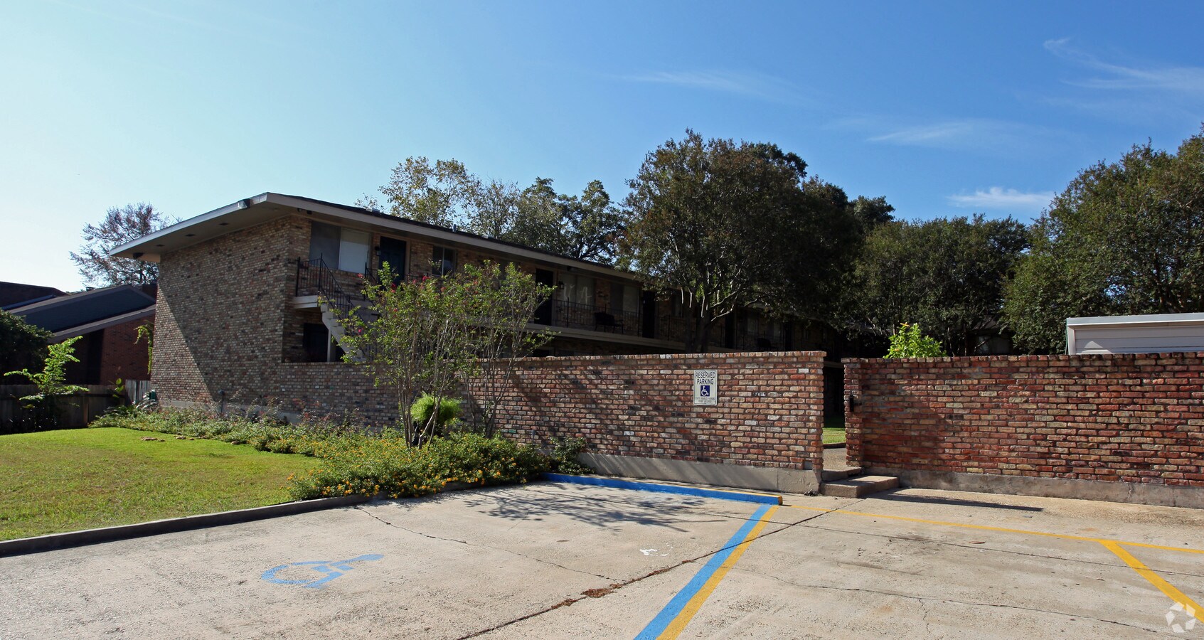 Photo - Maison Lafitte