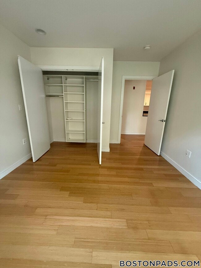 Photo - 601 Albany St Unit 406